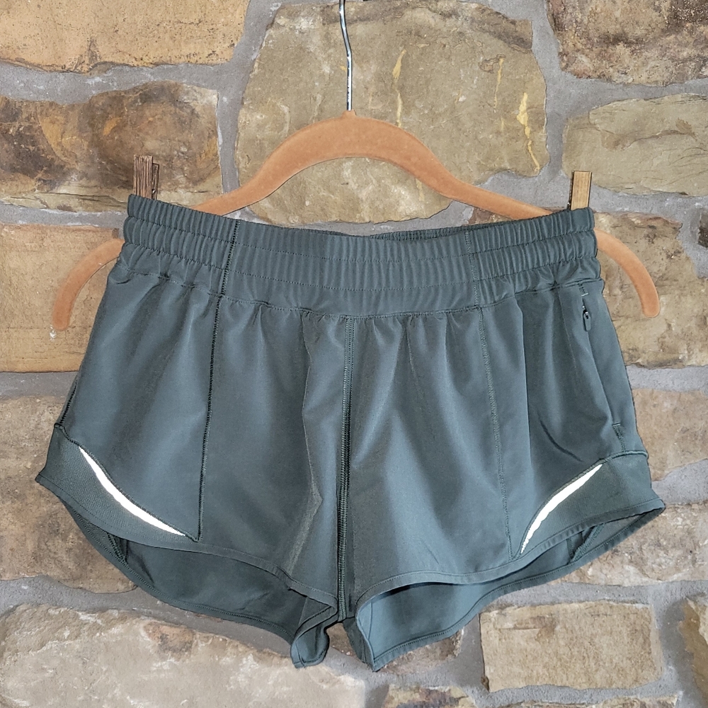 Lululemon Hotty Hot Shorts 6 Tidewater Teal 2.5" - Picture 6 of 11